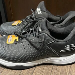 Skechers Black and Gray Slip-On pickle ball Sneakers men size8.5